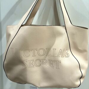 Vs tote